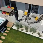 Osvit Grand Deluxe Медулин